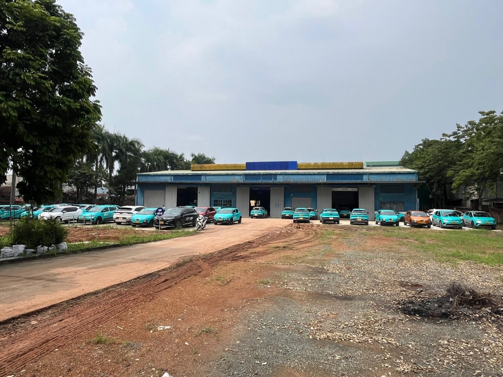 Toàn cảnh khuôn viên xưởng