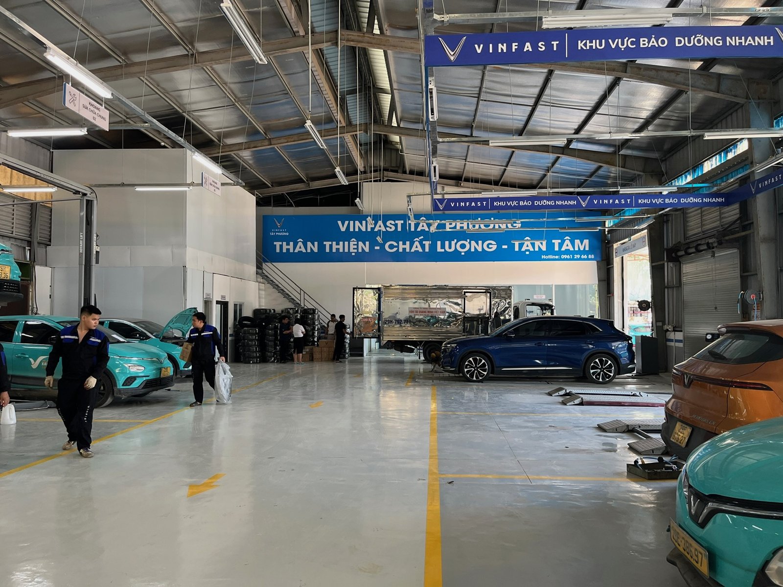 Hoạt động tại xưởng